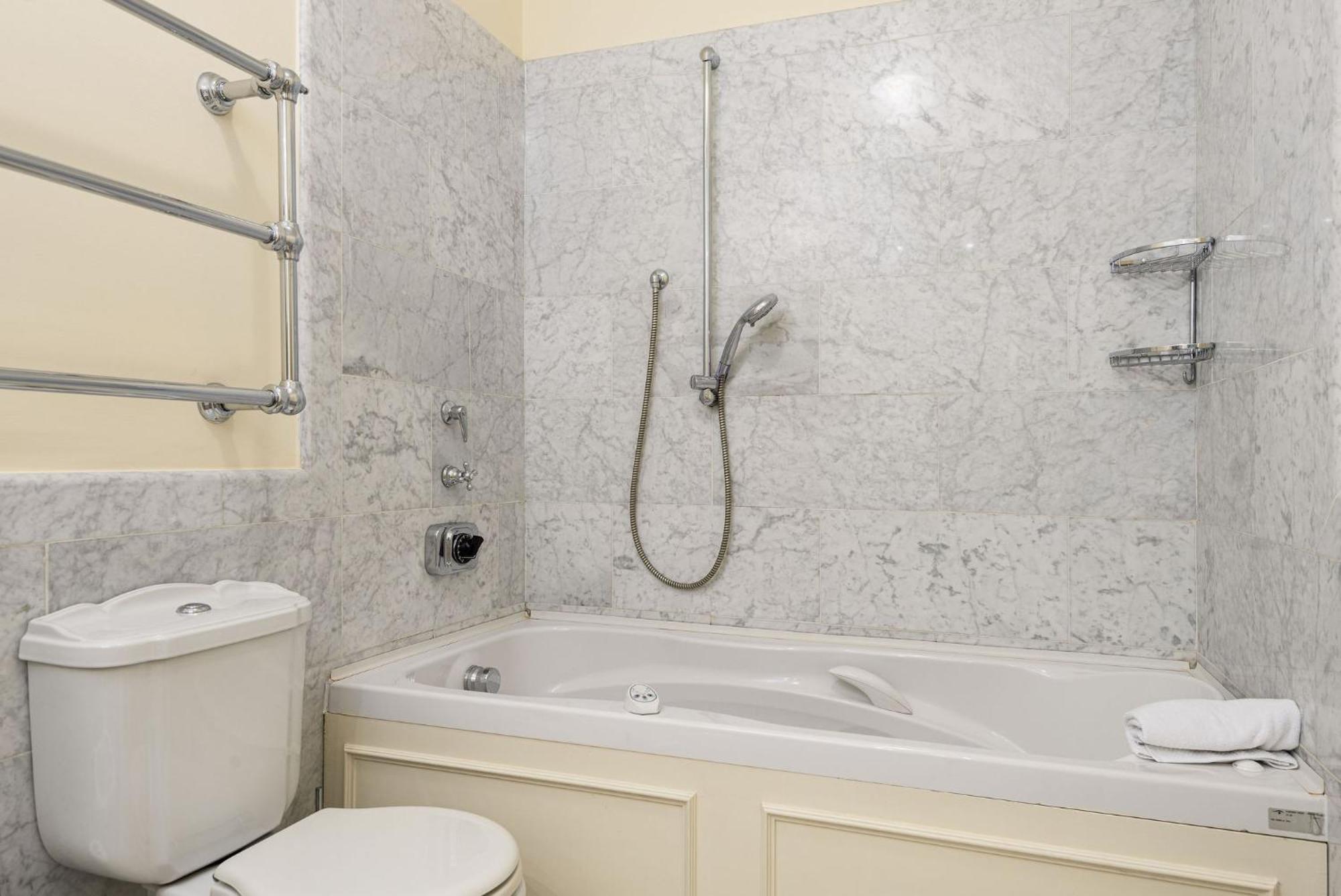 Unyca - Luxury Central Suite Florence Exterior photo